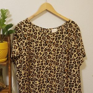 Plus Ava & Viv Leopard Blouse